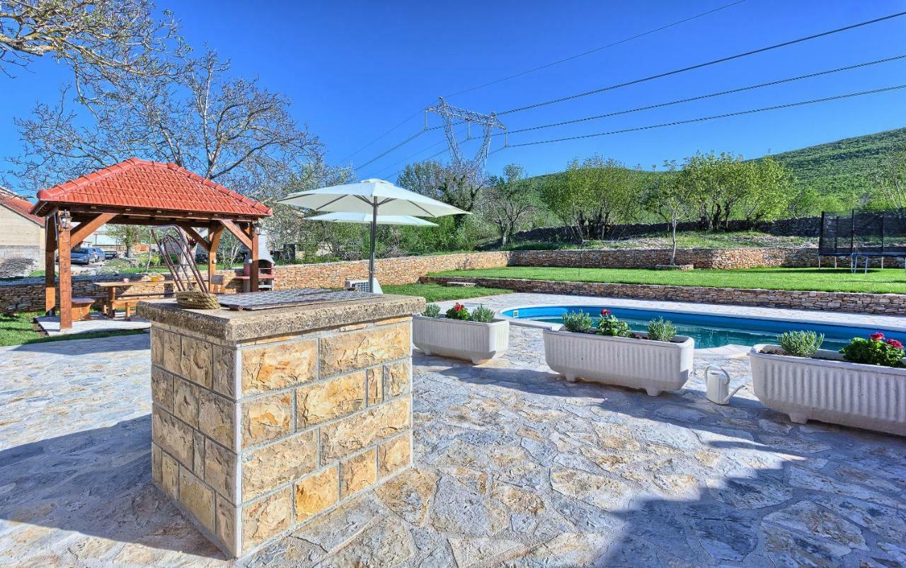 Гостевой дом Dalmatia Stone House - Heated Pool Biorine Экстерьер фото