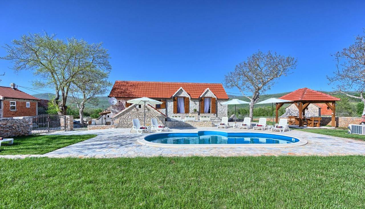 Гостевой дом Dalmatia Stone House - Heated Pool Biorine Экстерьер фото