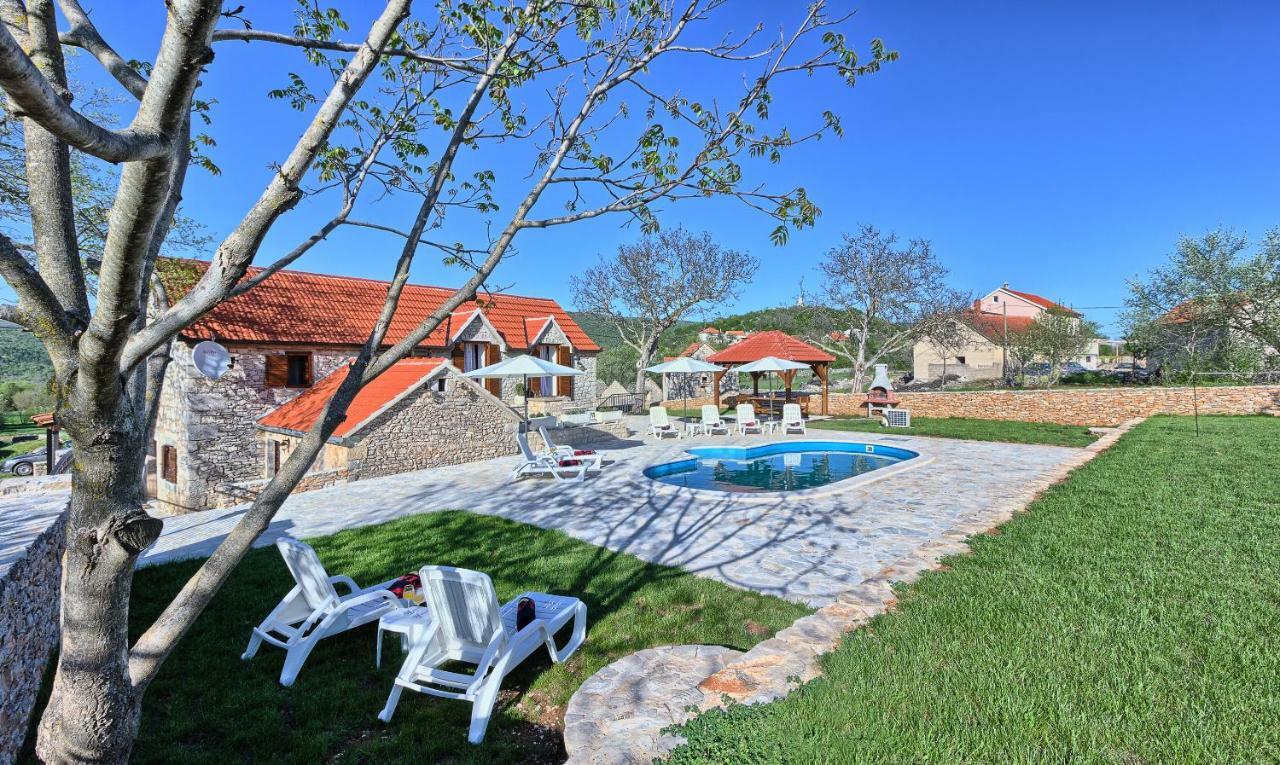 Гостевой дом Dalmatia Stone House - Heated Pool Biorine Экстерьер фото