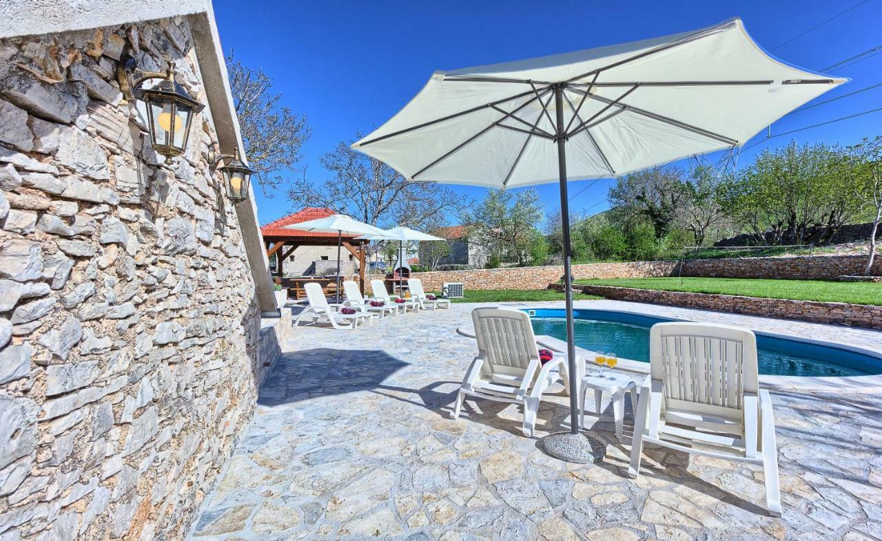 Гостевой дом Dalmatia Stone House - Heated Pool Biorine Экстерьер фото