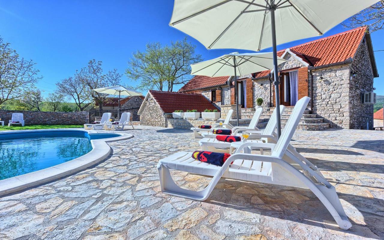 Гостевой дом Dalmatia Stone House - Heated Pool Biorine Экстерьер фото